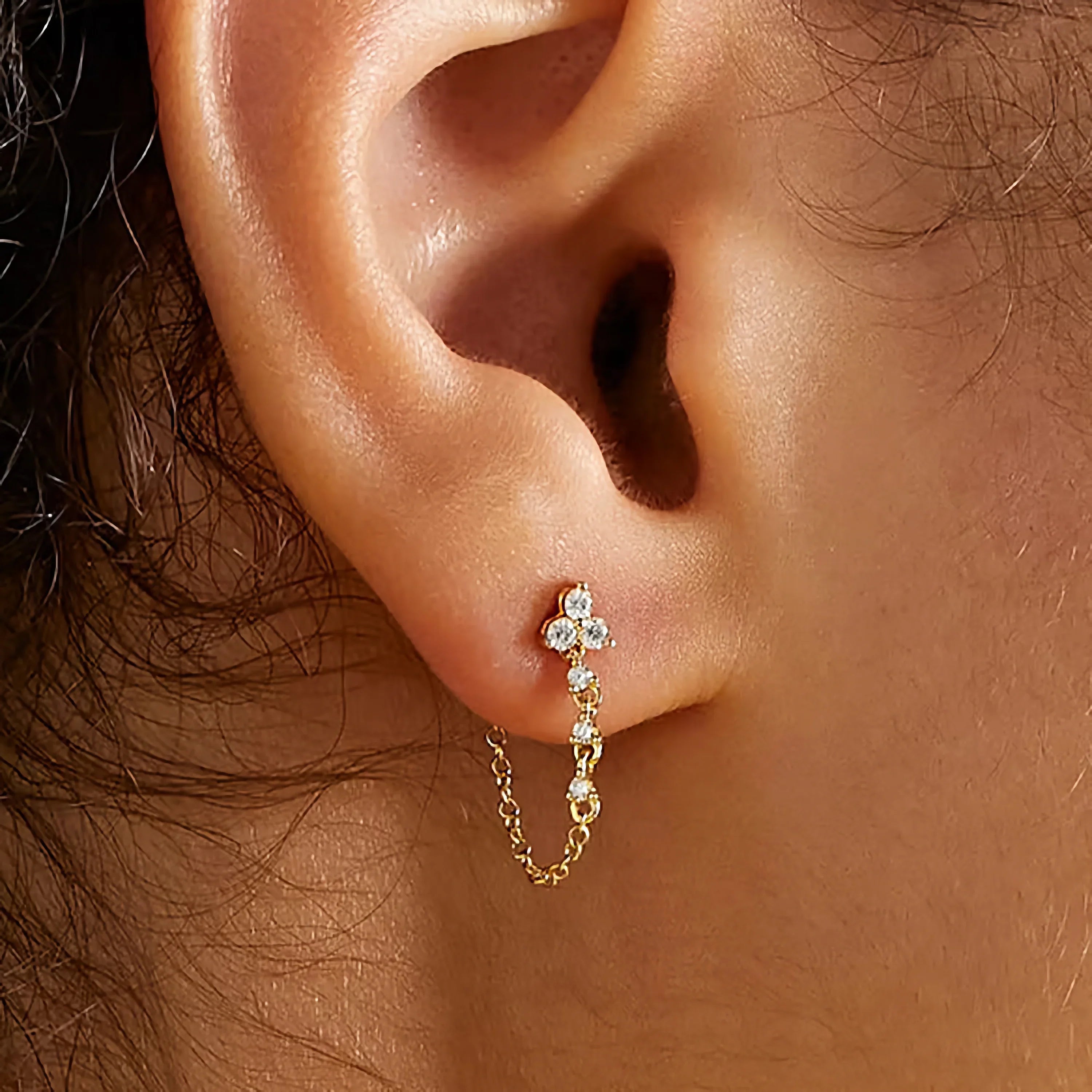 Aura Diamond Chain Stud