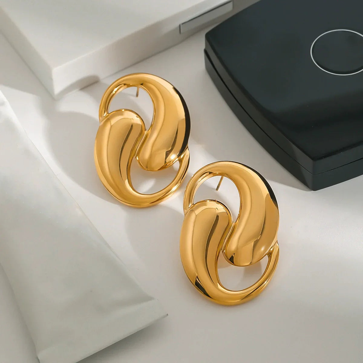 Allure Water Drop Gold Earrings