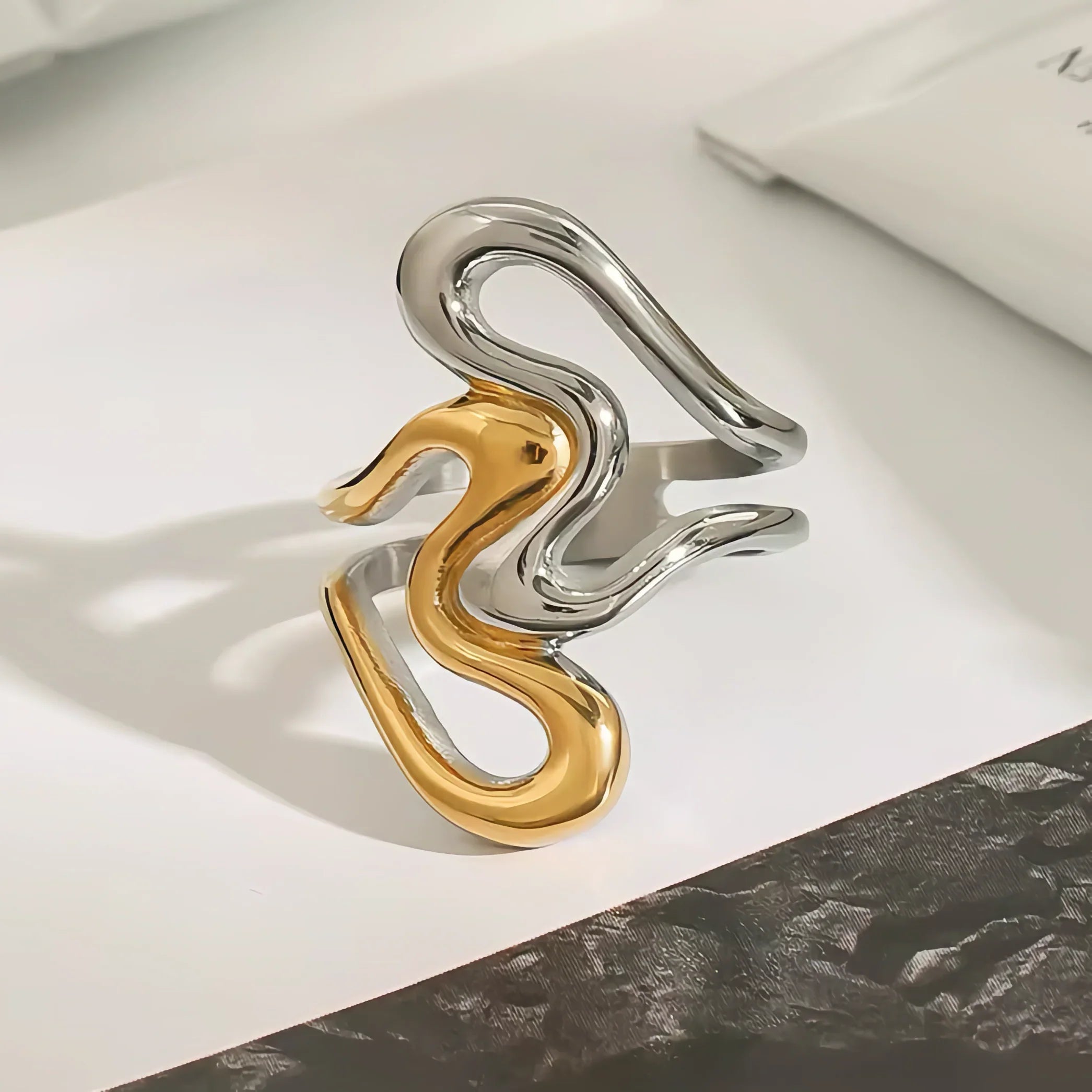 Cordoba Abstract Gold Ring