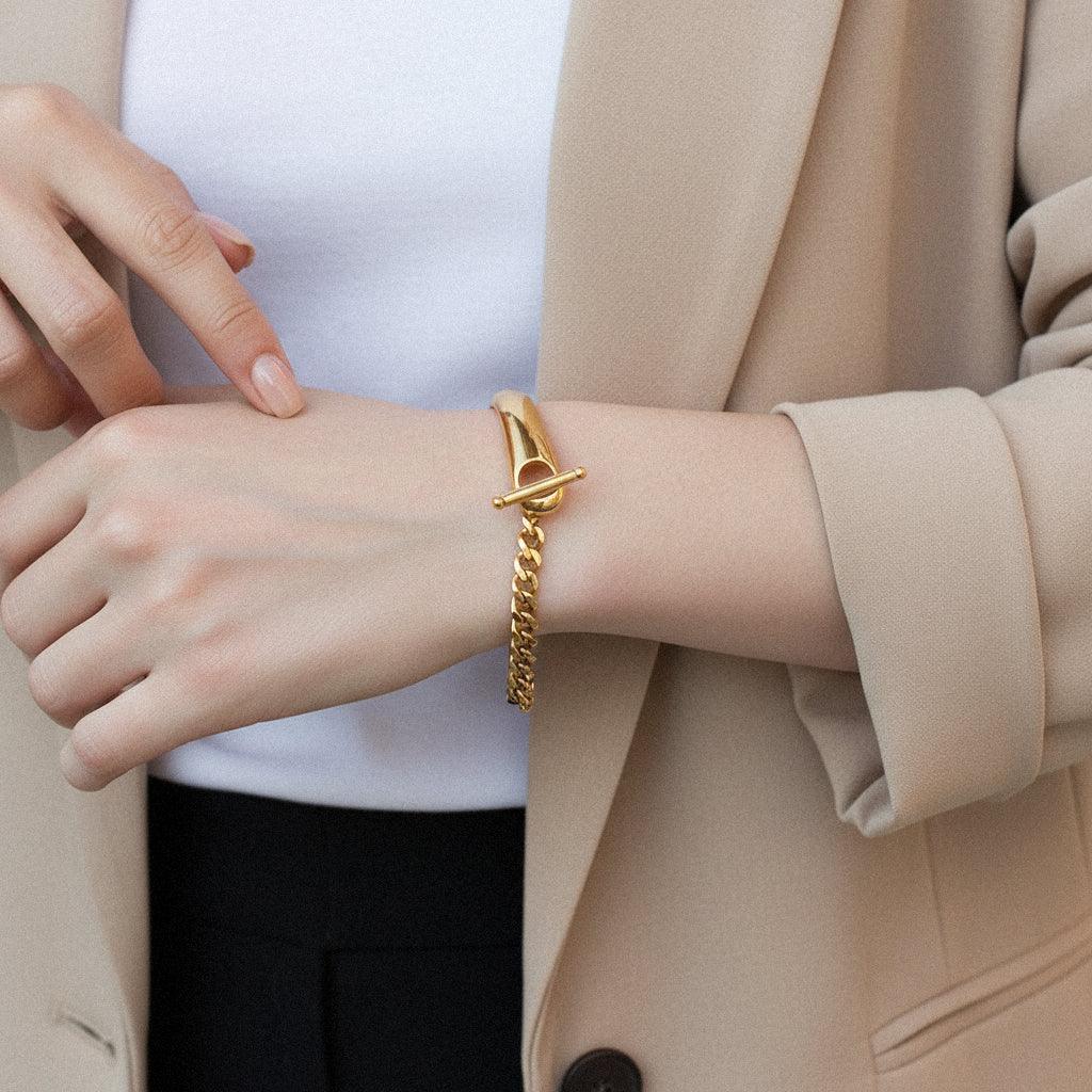 Alessia Chained Gold Bangle