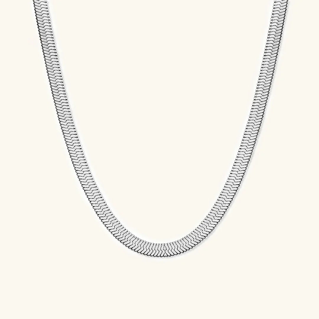 Rán Gold Herringbone Necklace