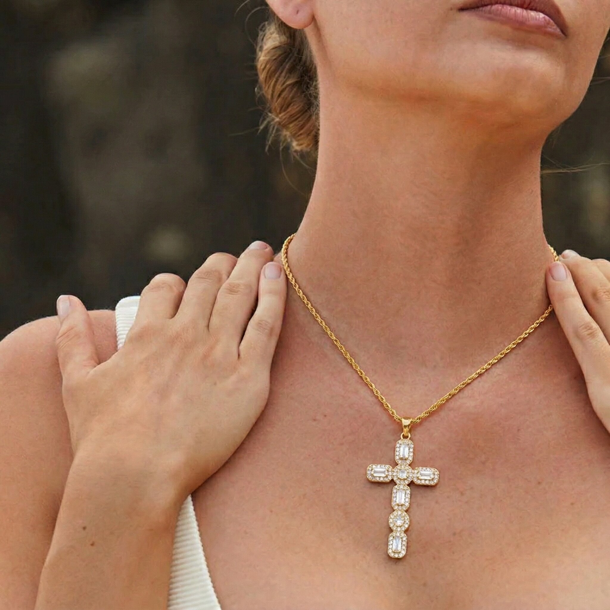 Nammu Diamond Cross Necklace
