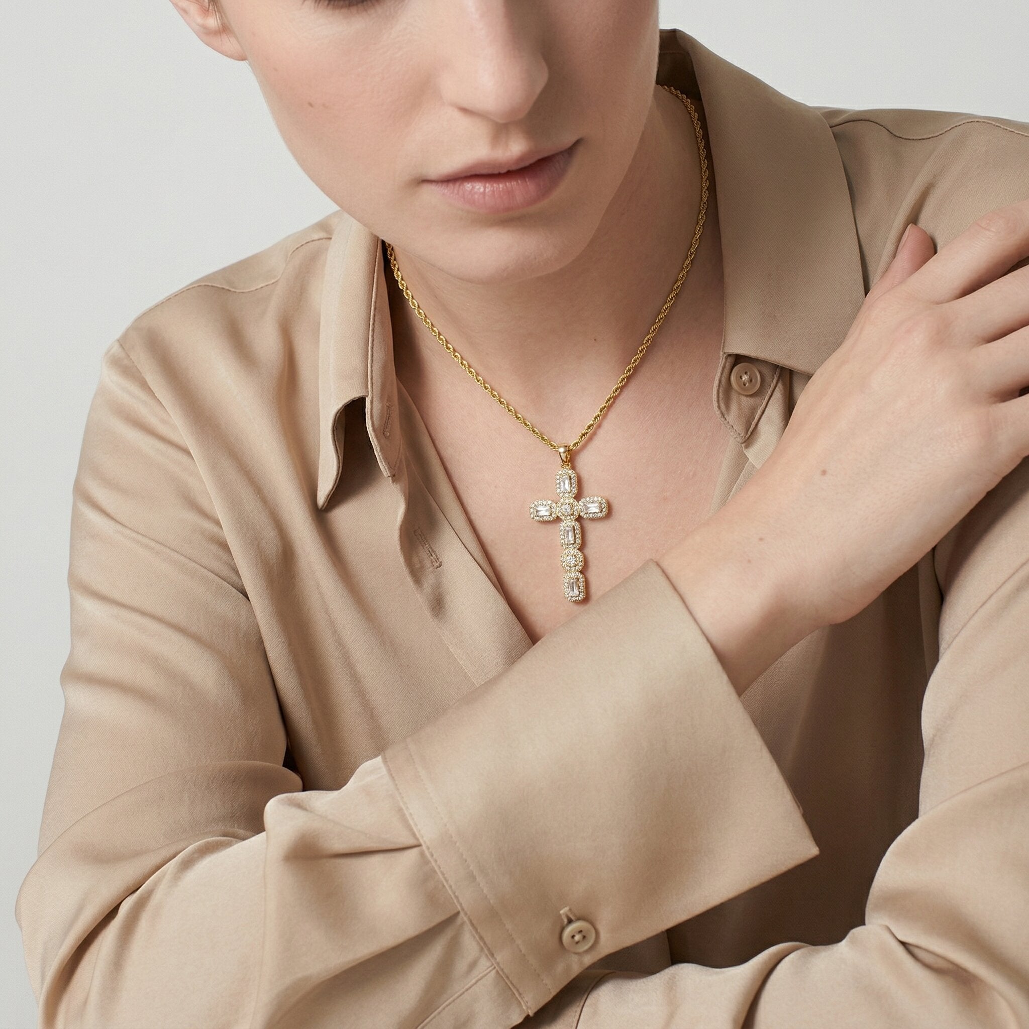 Nammu Diamond Cross Necklace