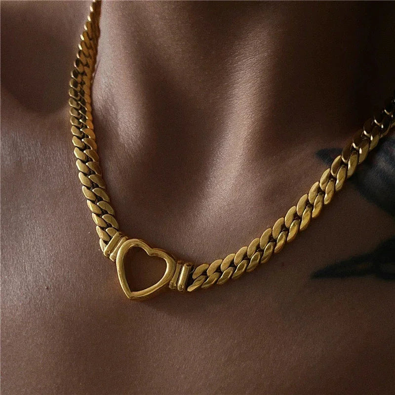 Amaterasu Heart Choker