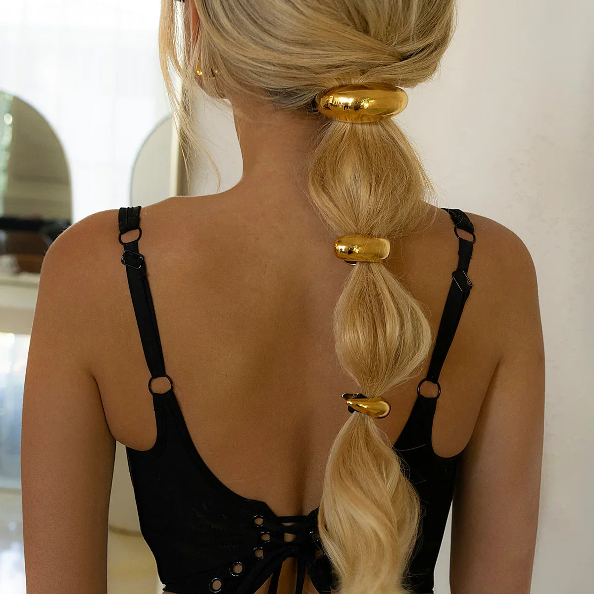 Freesia Pony Cuff