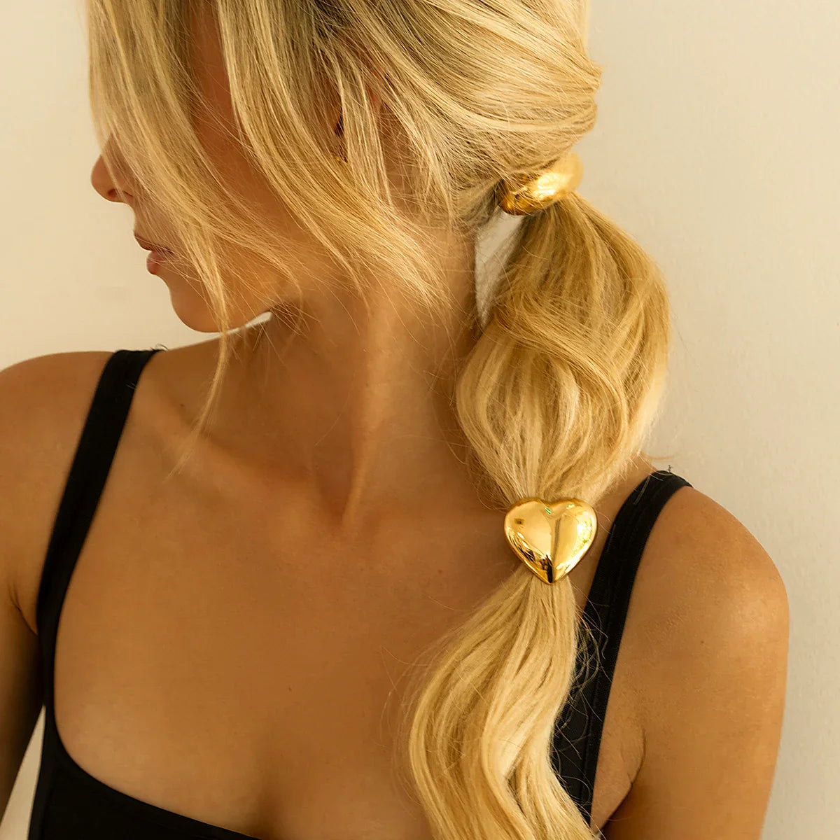 Crocus Pony Cuff