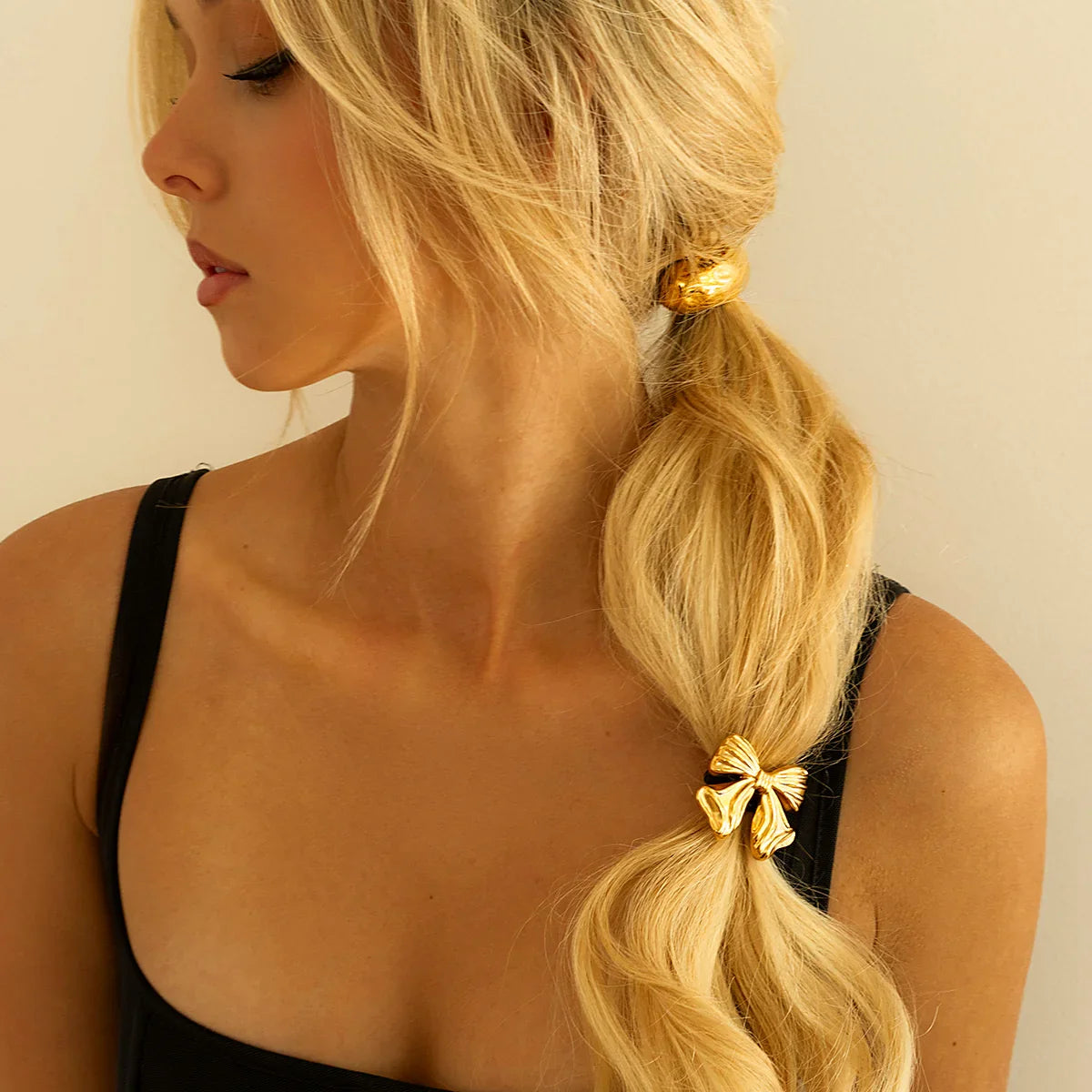 Forget-me-not  Pony Cuff