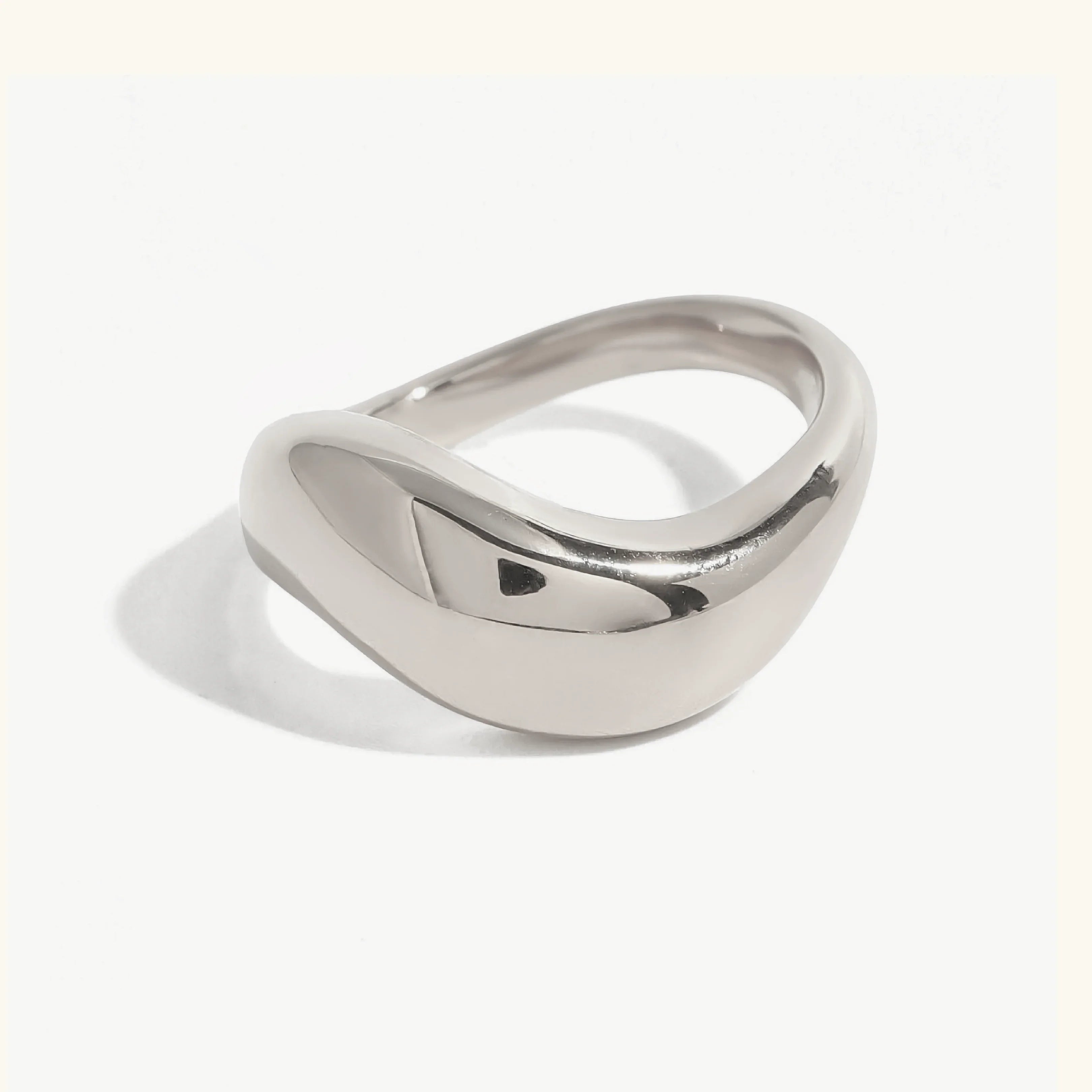 Amalfi Formless Gold Ring