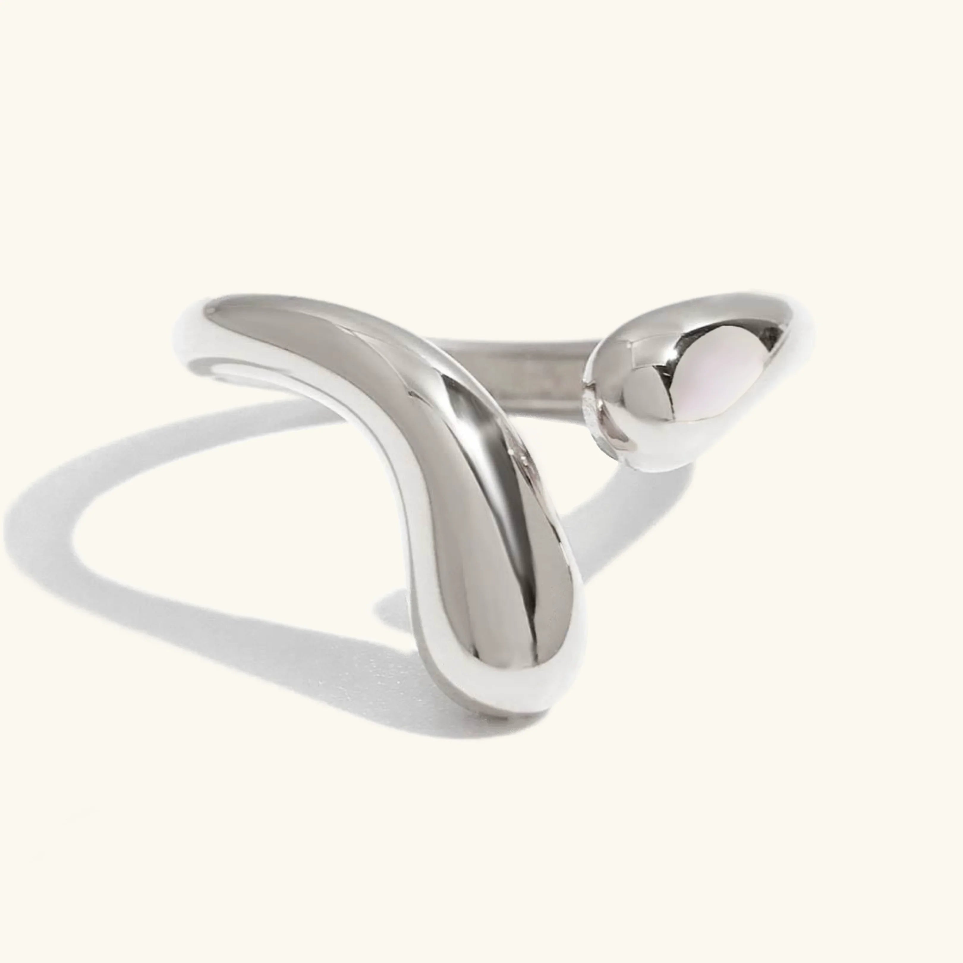 Dublin Twisted Band Ring