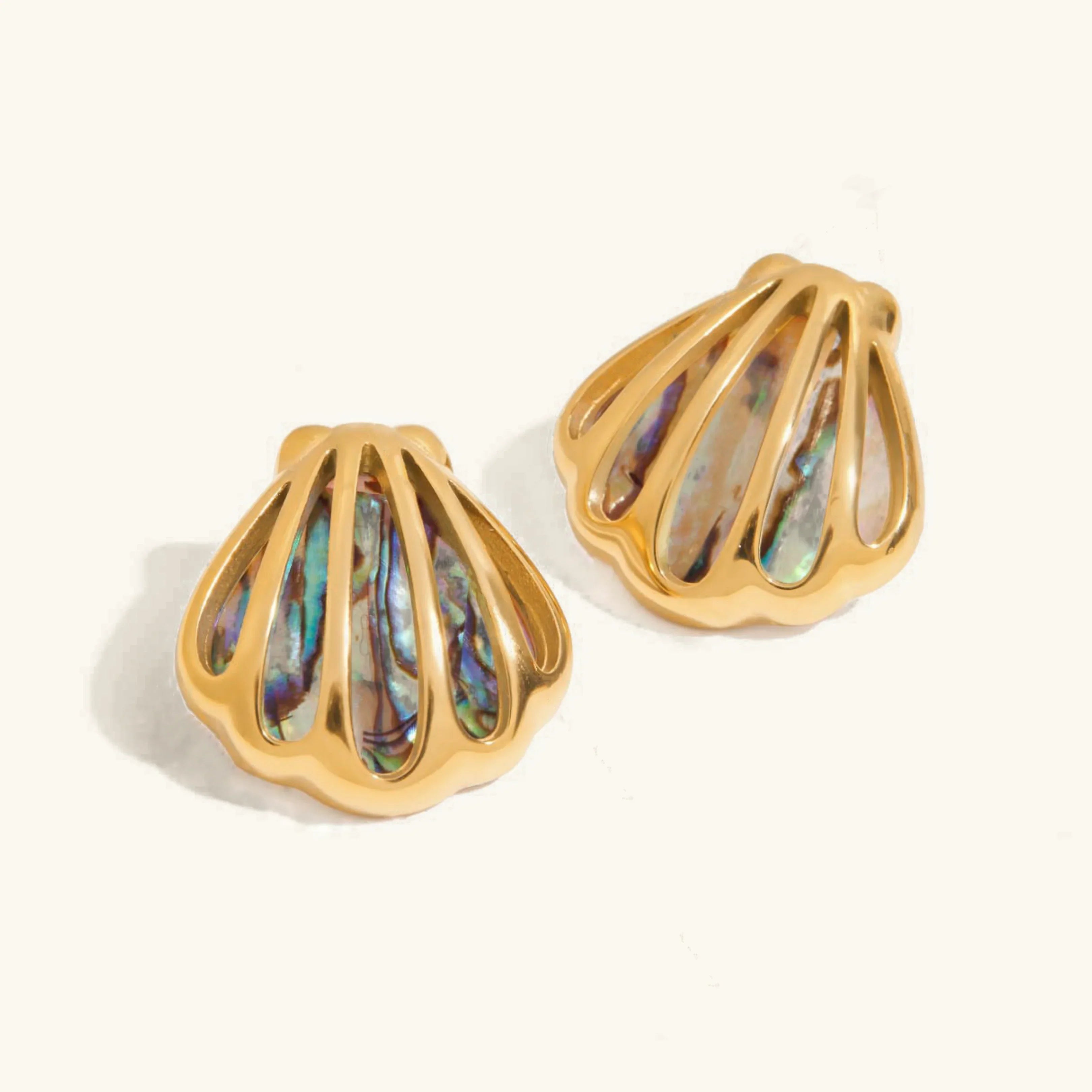 Dazzle Gold Seashell Earrings