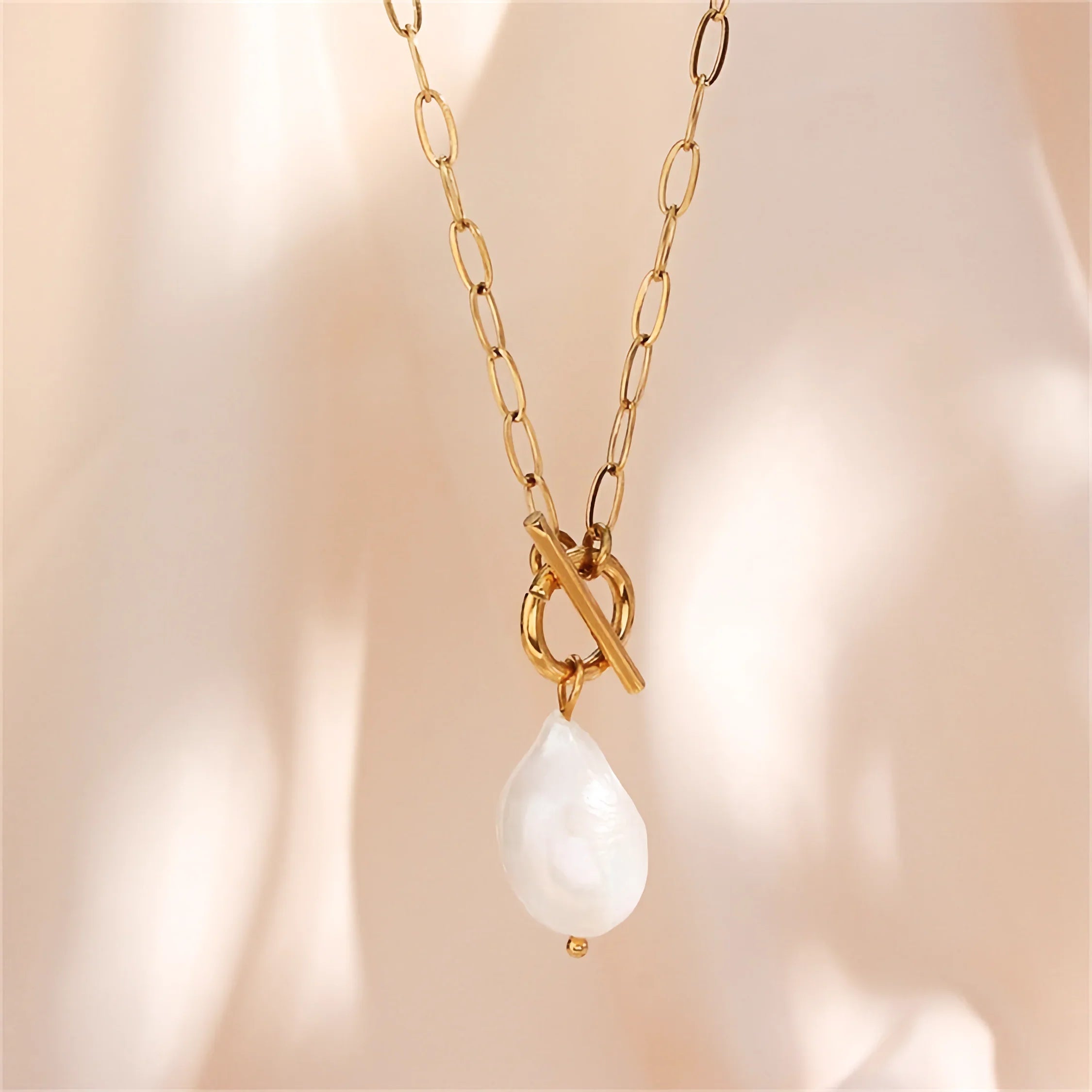 Sedna Freshwater Pearl Necklace