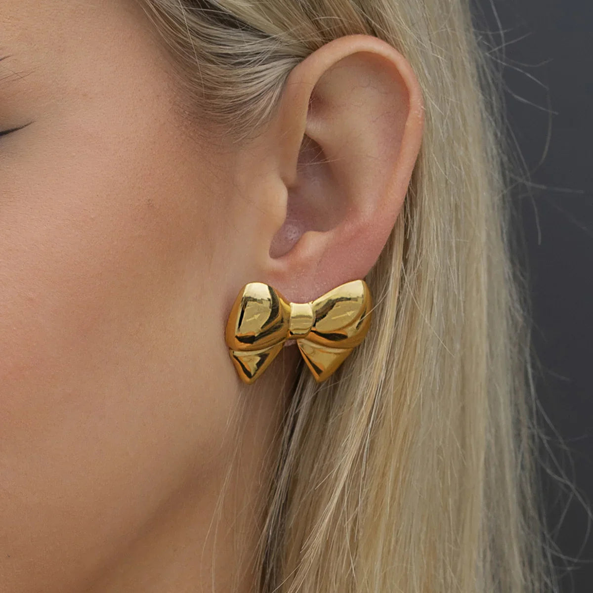Love Bow Earrings