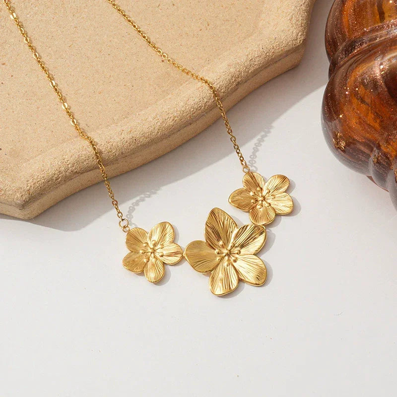 Gaia Gold Flower Necklace
