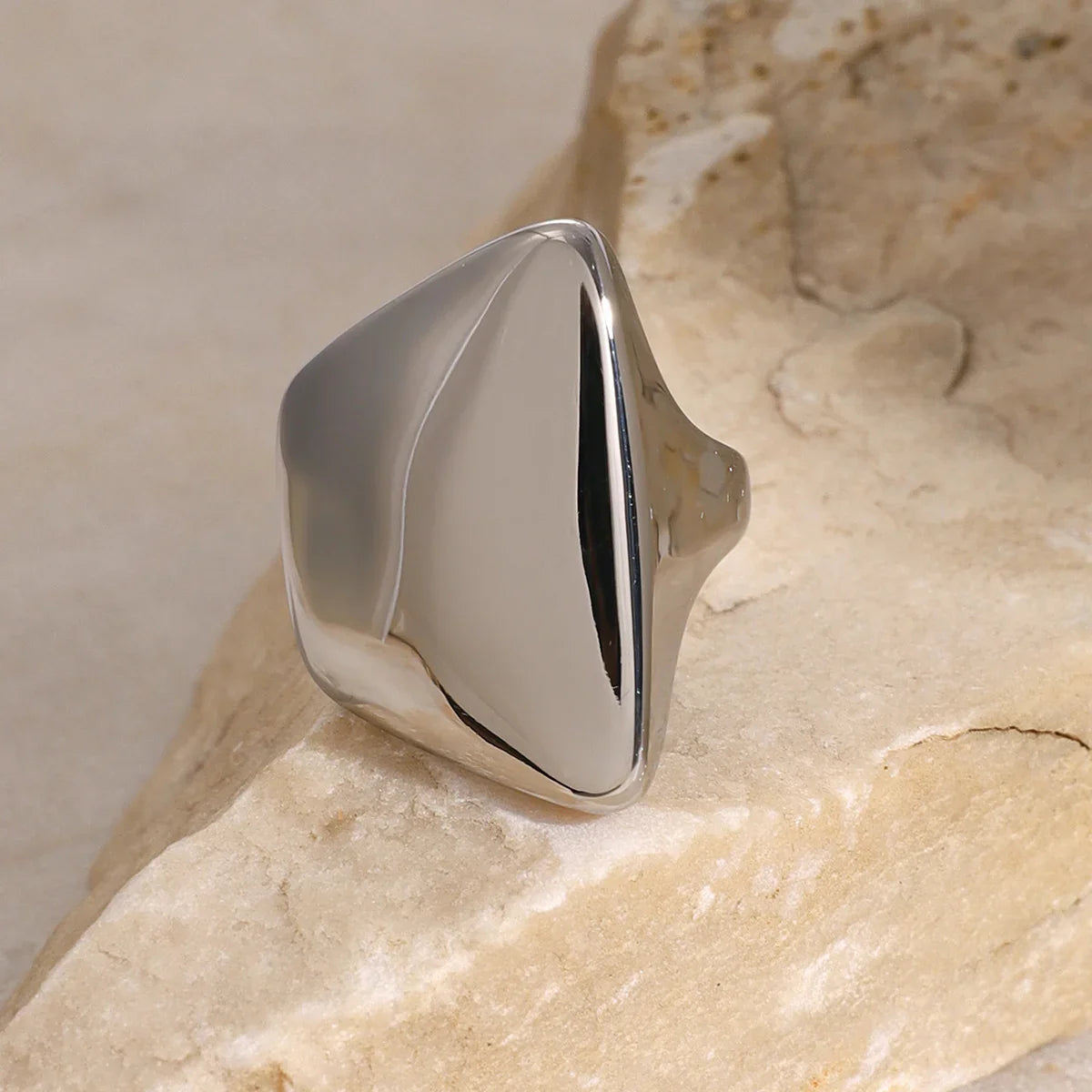 Tokio Gold Ring
