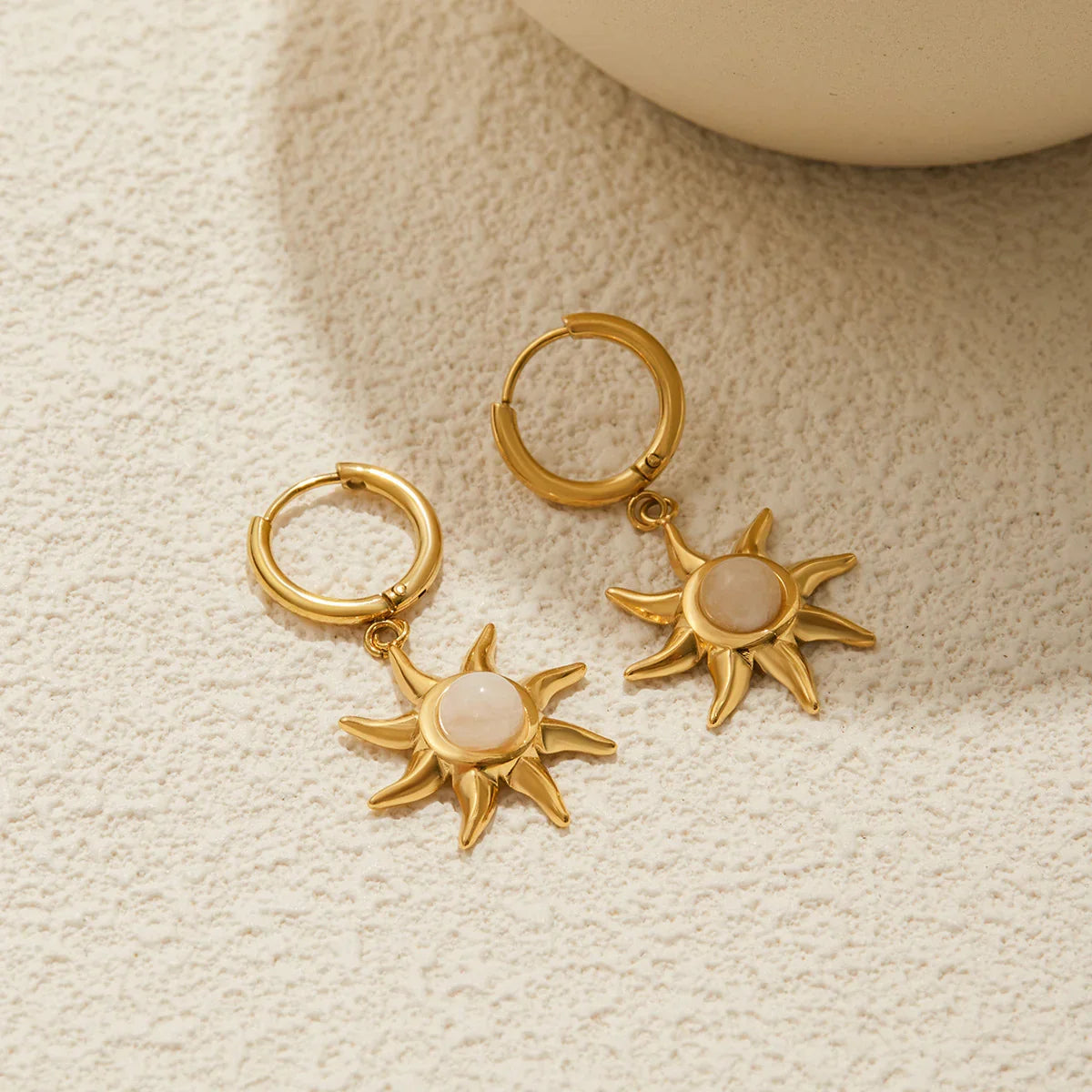 Affection Sun-shaped Earrings