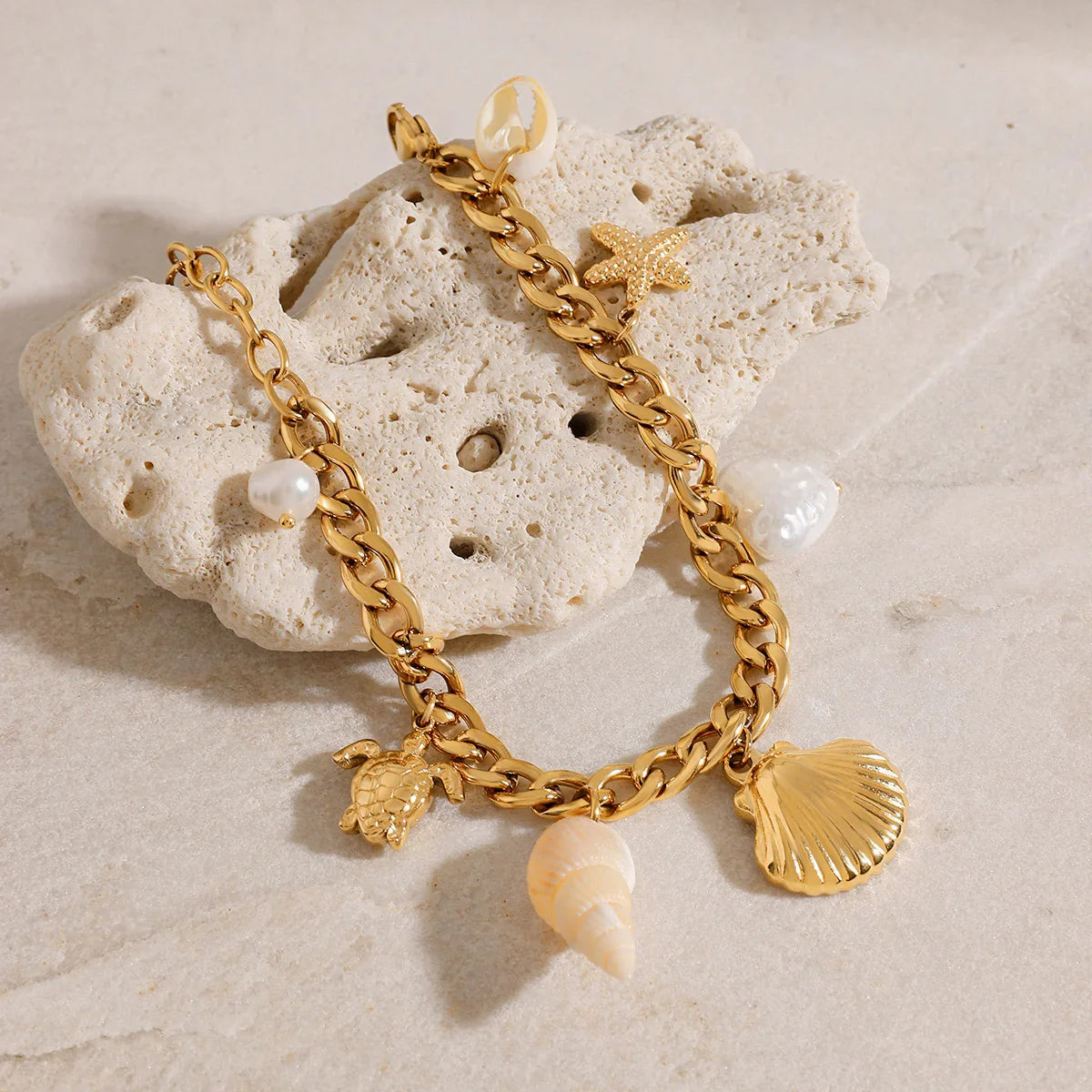 Penelope Freshwater Pearl Bracelet