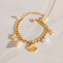 Penelope Freshwater Pearl Bracelet