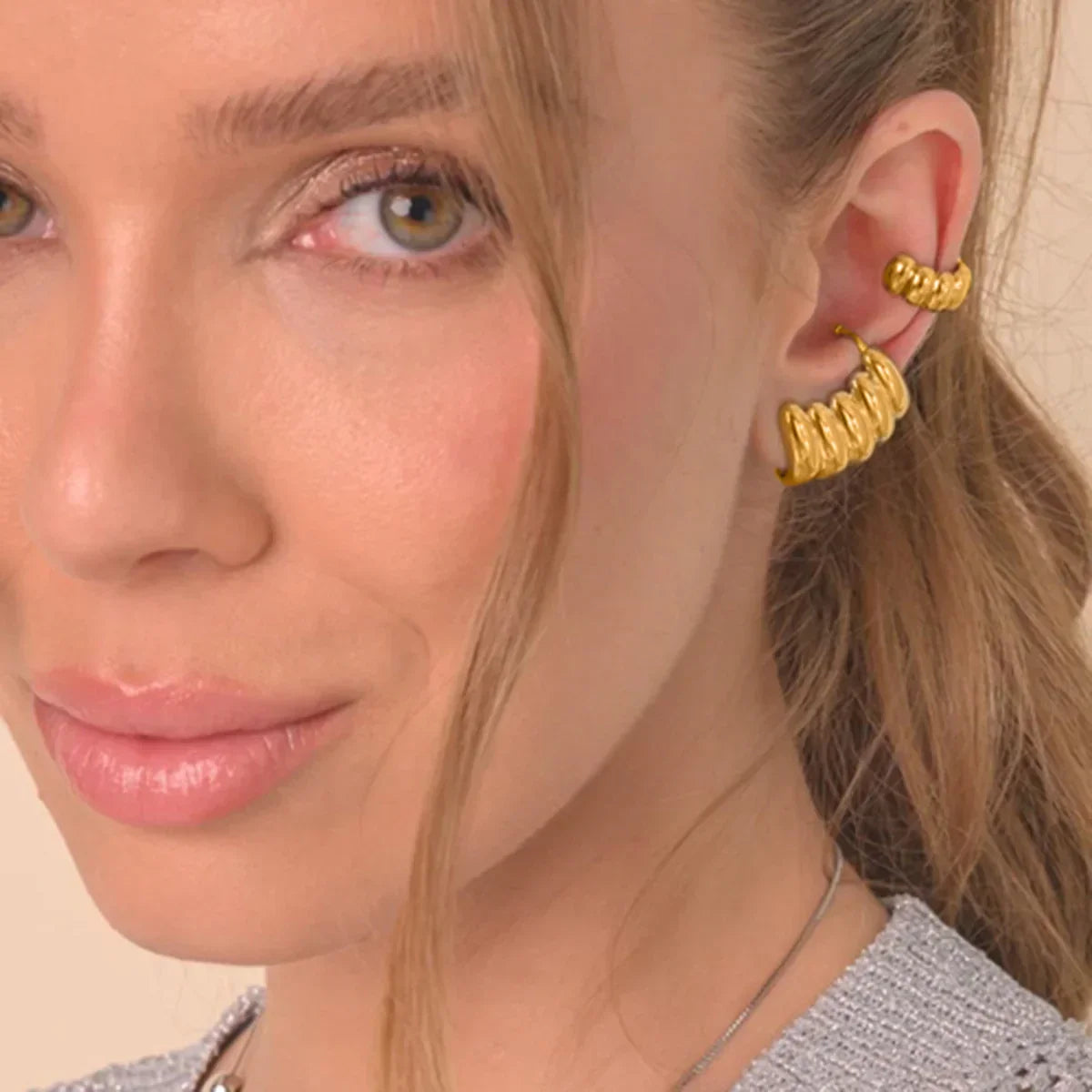 Connection Gold Earrings