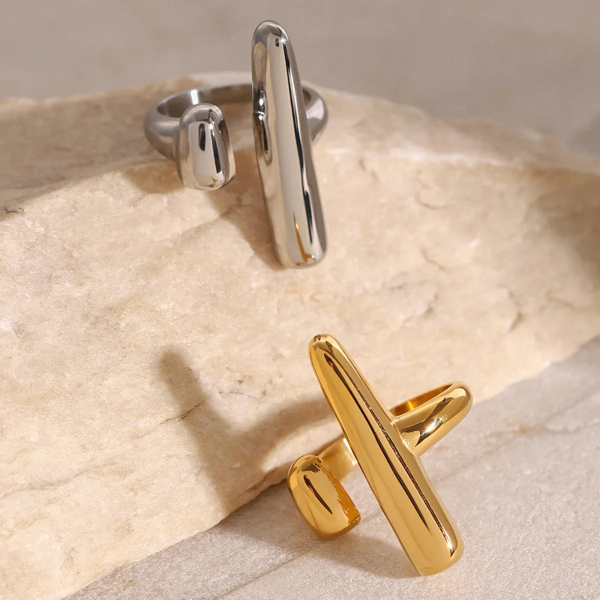 Seoul Contemporary Gold Ring