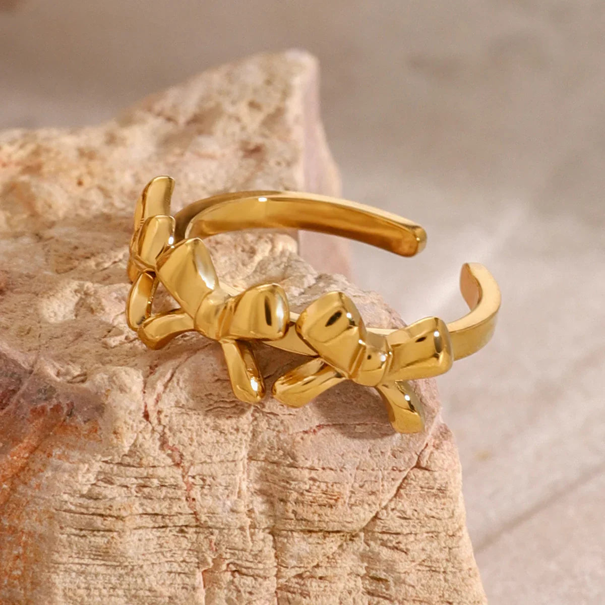 Marbella Bow Ring