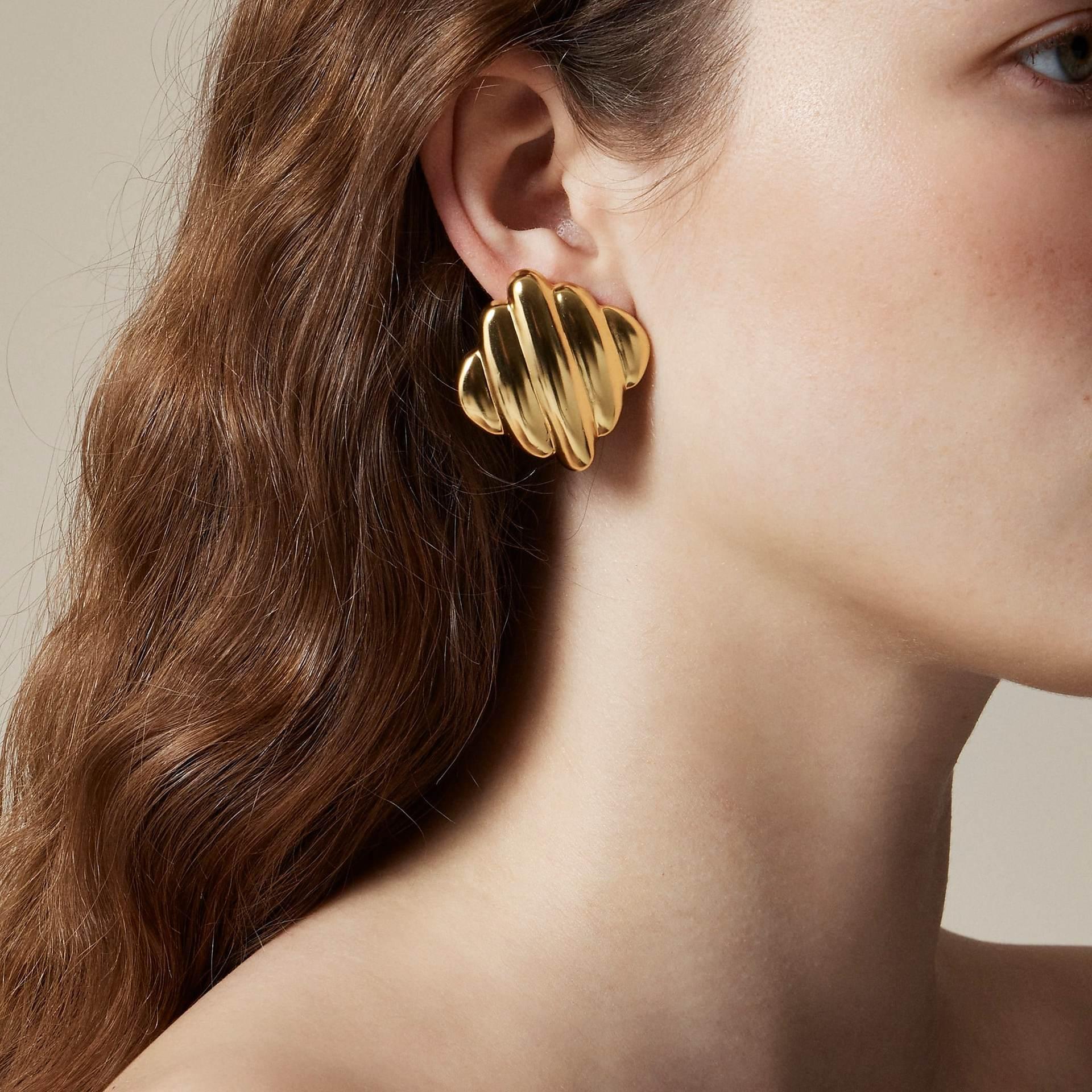 Passion Rippled Gold Earrings
