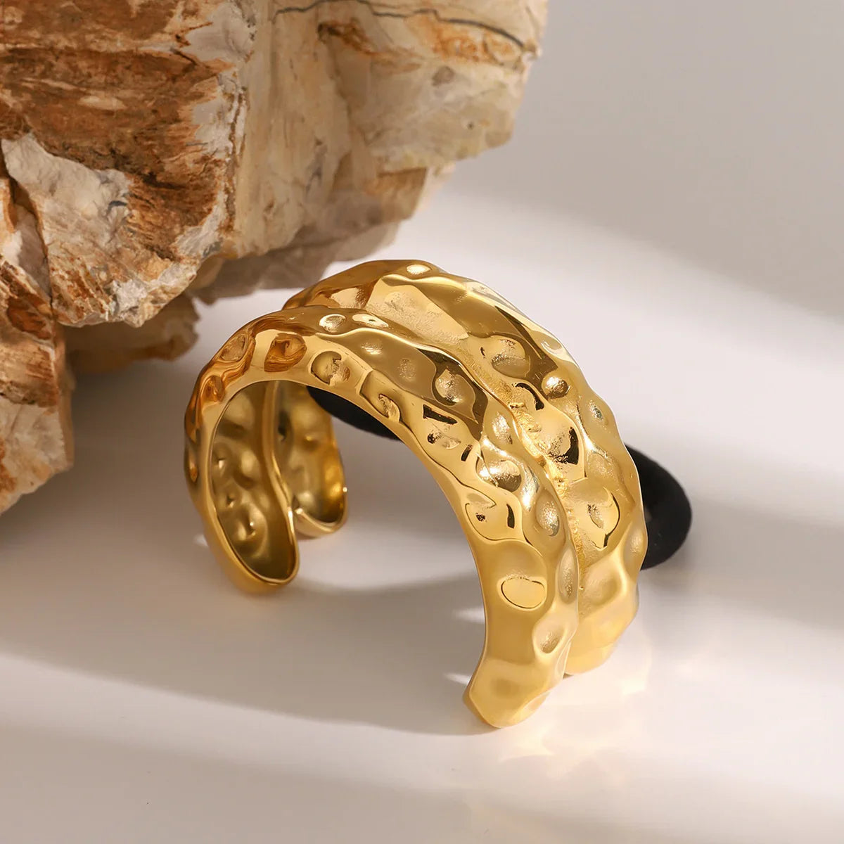 Lotus Hammered Arch Pony Cuff