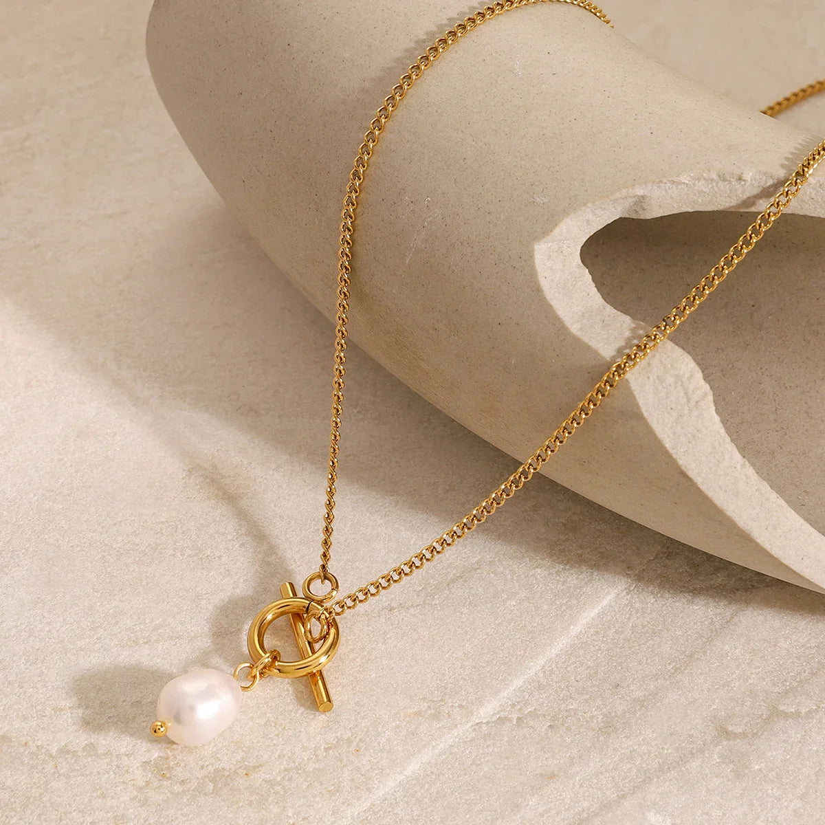 Nike Freshwater Pearl Necklace