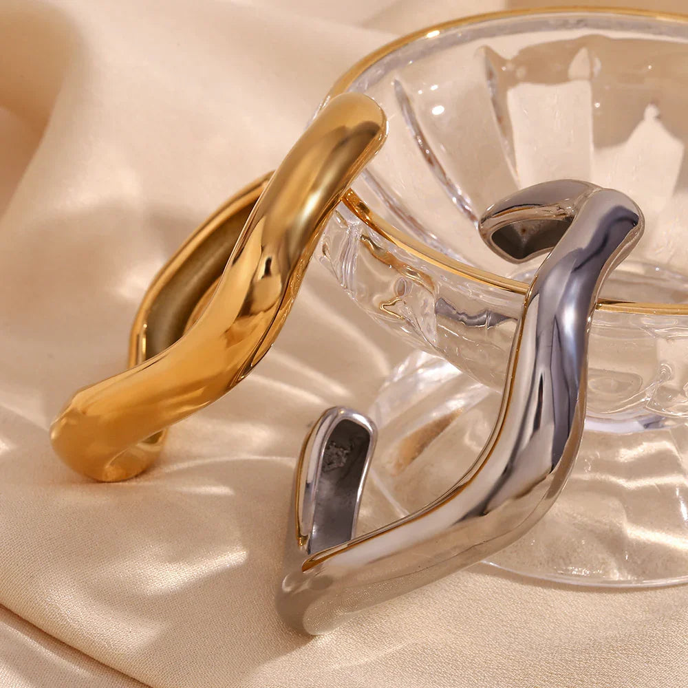 Naomi Asymmetrical Gold Bangle