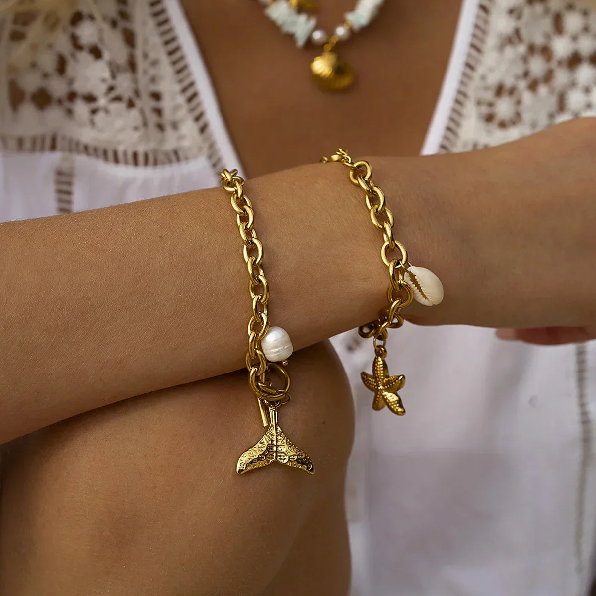 Lilly Gold Bracelet