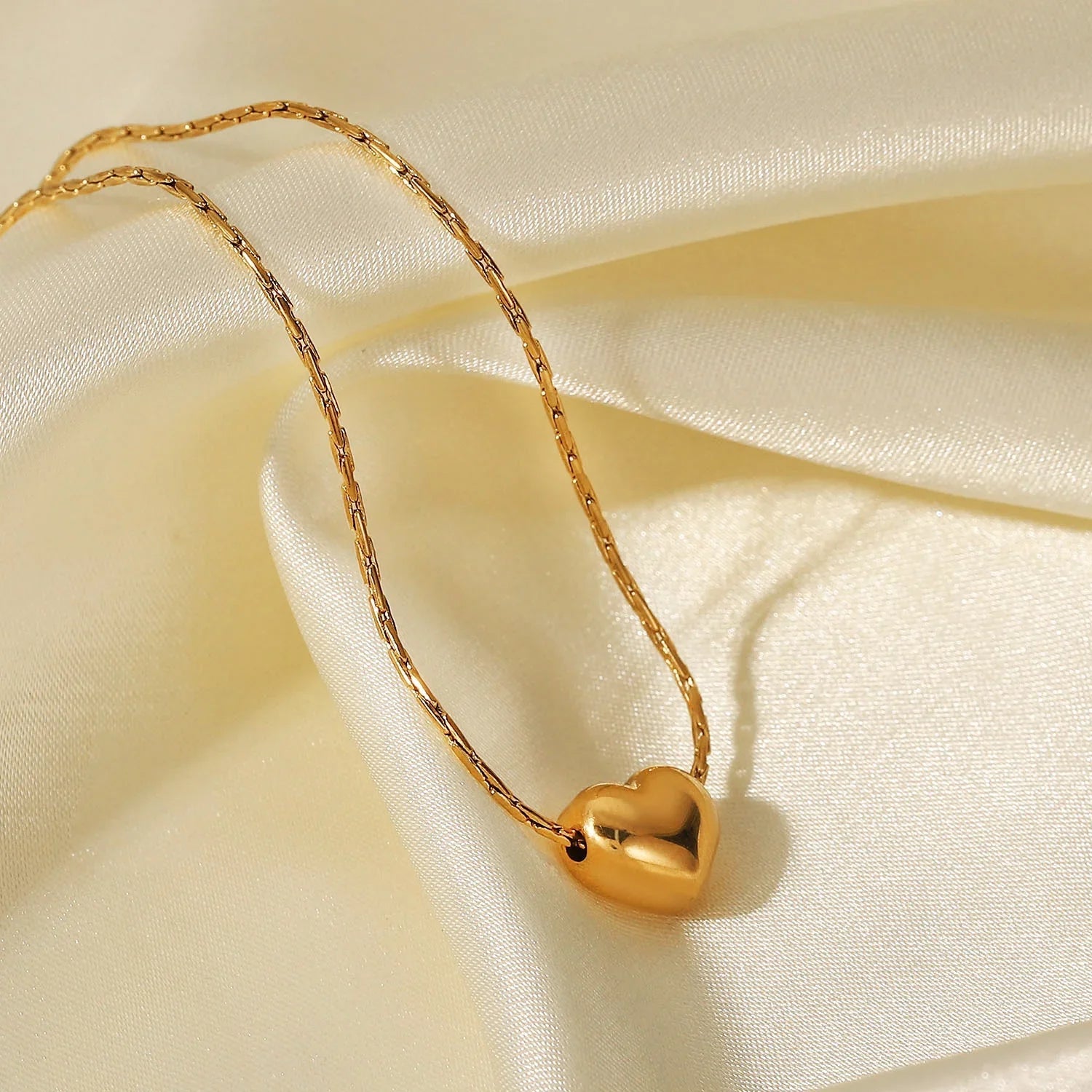 Seshat Gold Necklace