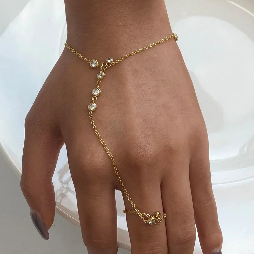 Alice Diamond Hand Chain