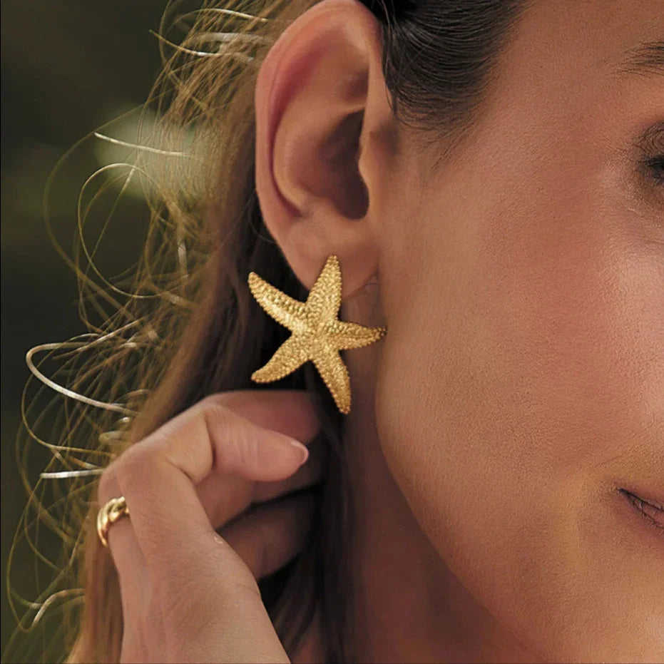 Confidence Gold Starfish Earrings