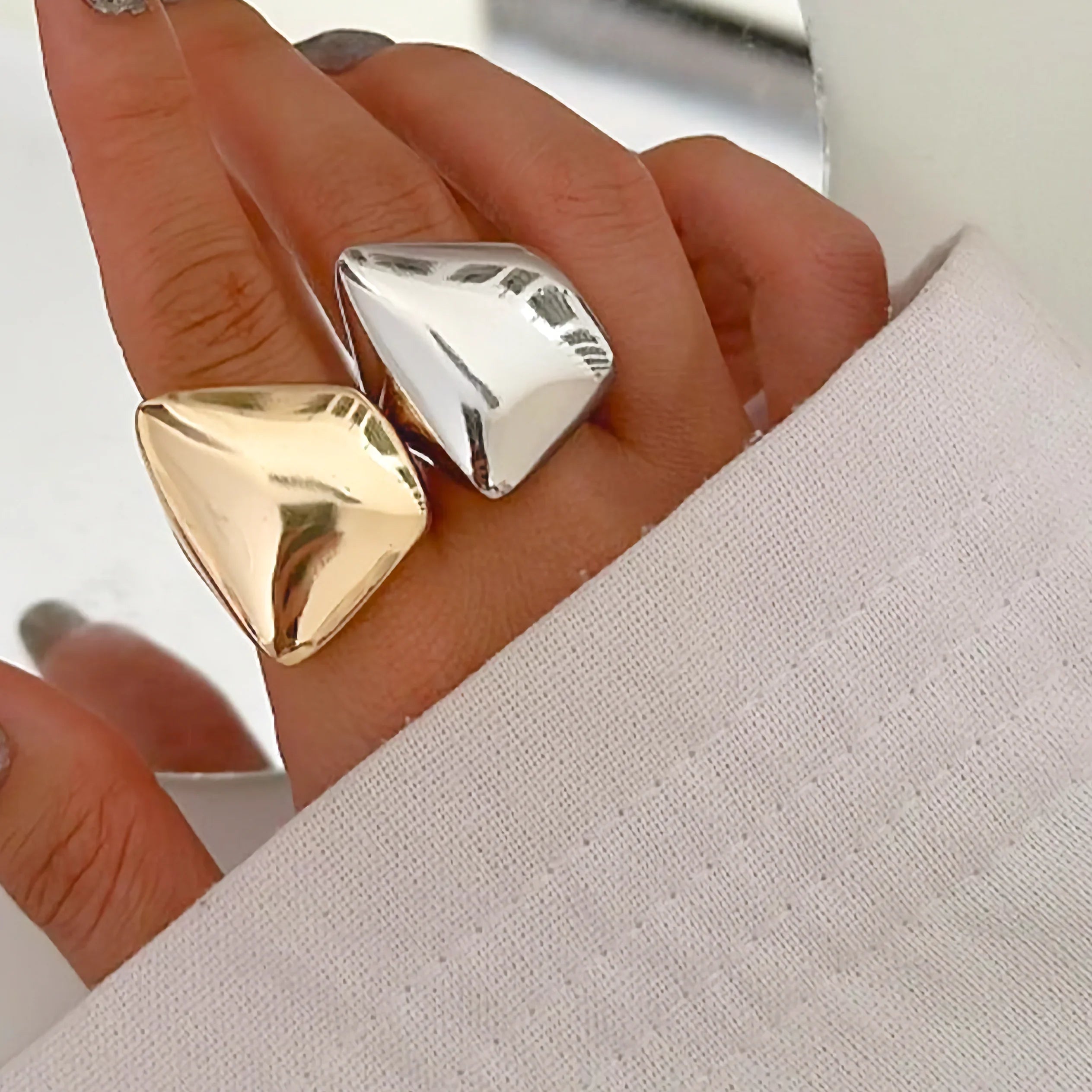 Tokio Gold Ring