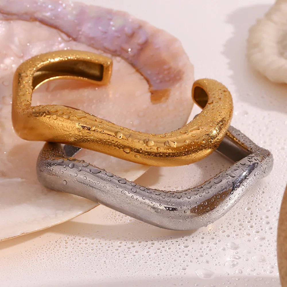 Naomi Asymmetrical Gold Bangle