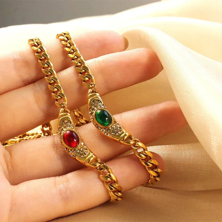 Bendis vintage Necklace