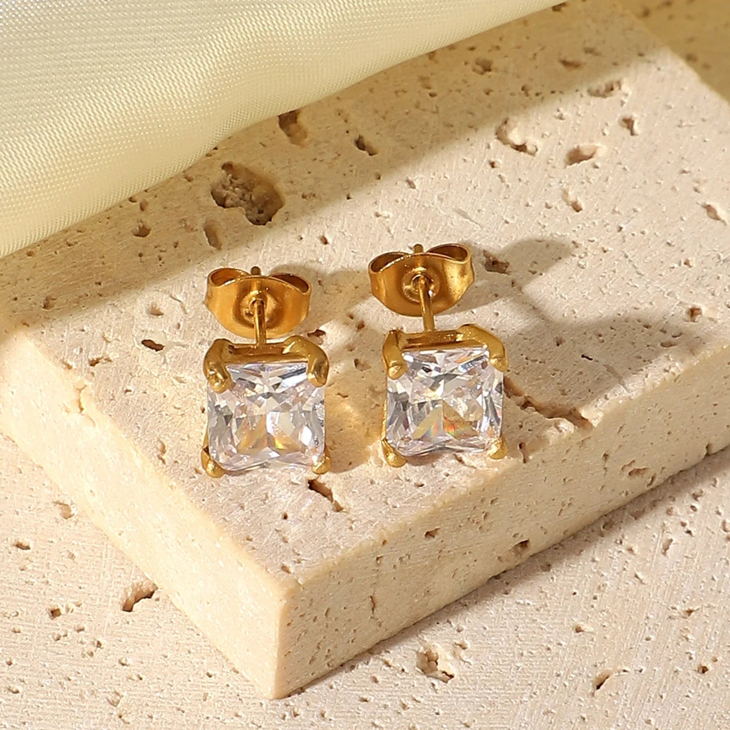 Eternal Solitaire Gold Earrings