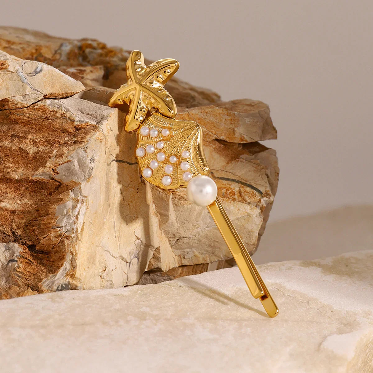 Lily Pearl French Pin