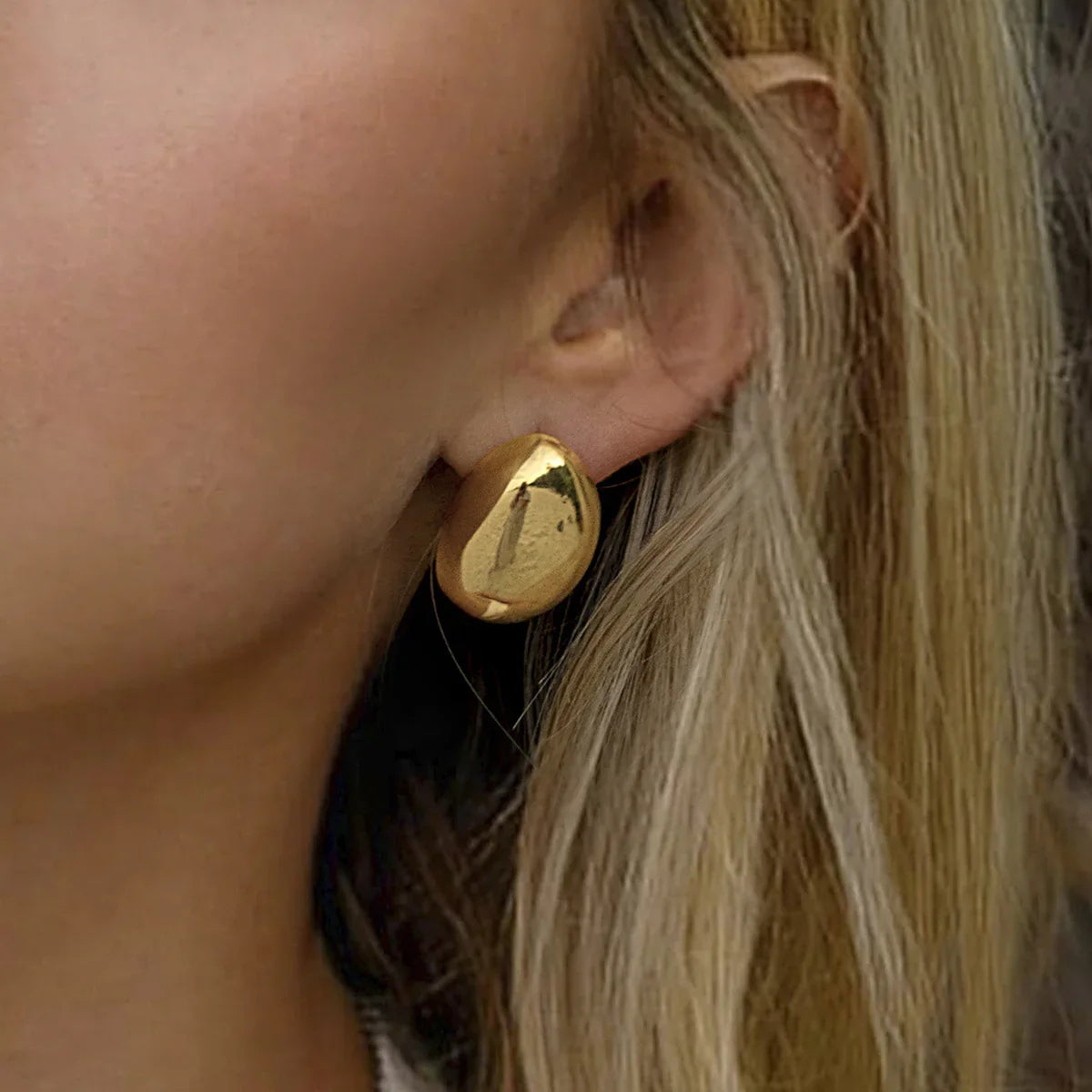 Dream Gold Bean Earrings