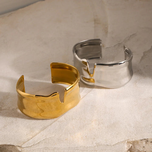 Ava Gold Bracelet