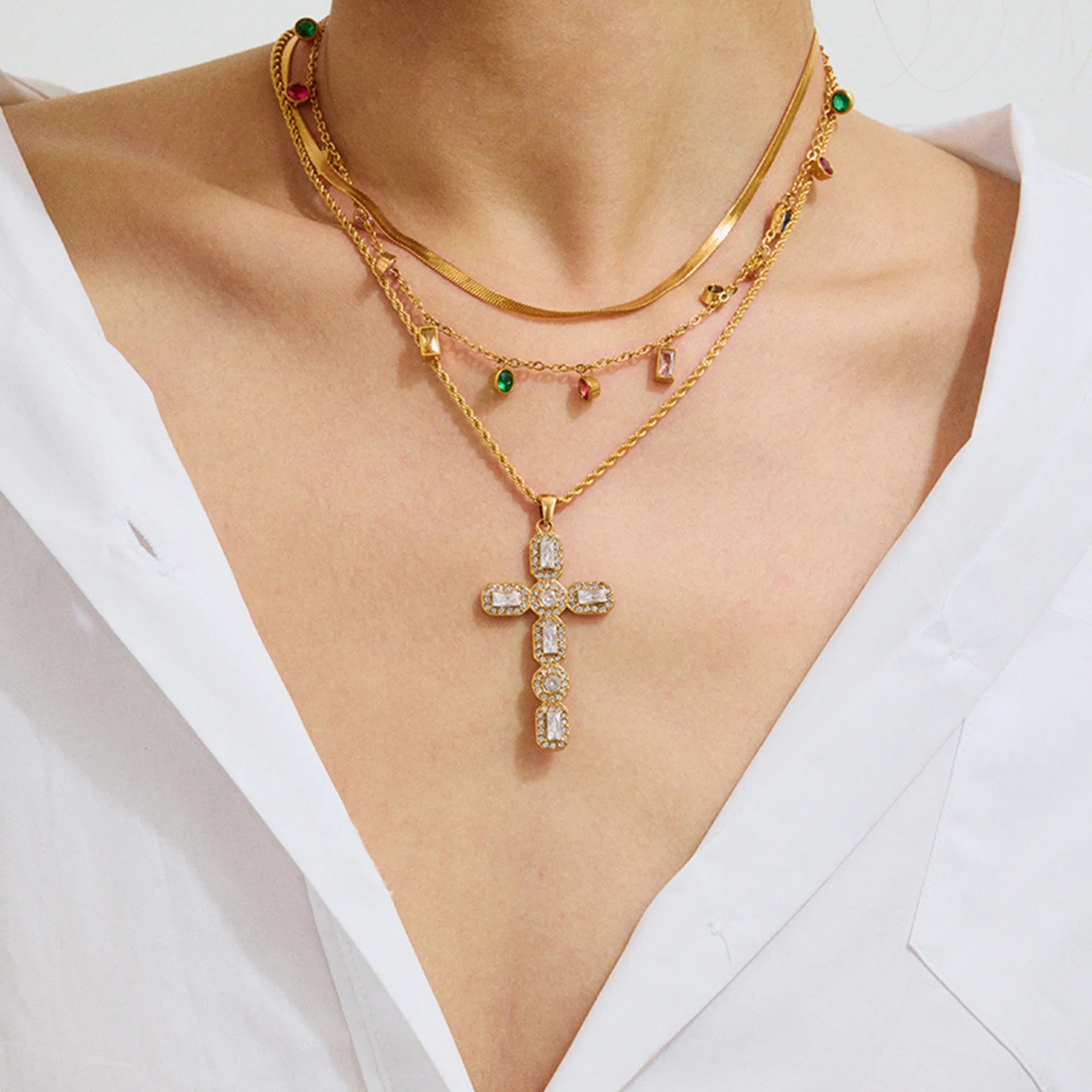 Nammu Diamond Cross Necklace