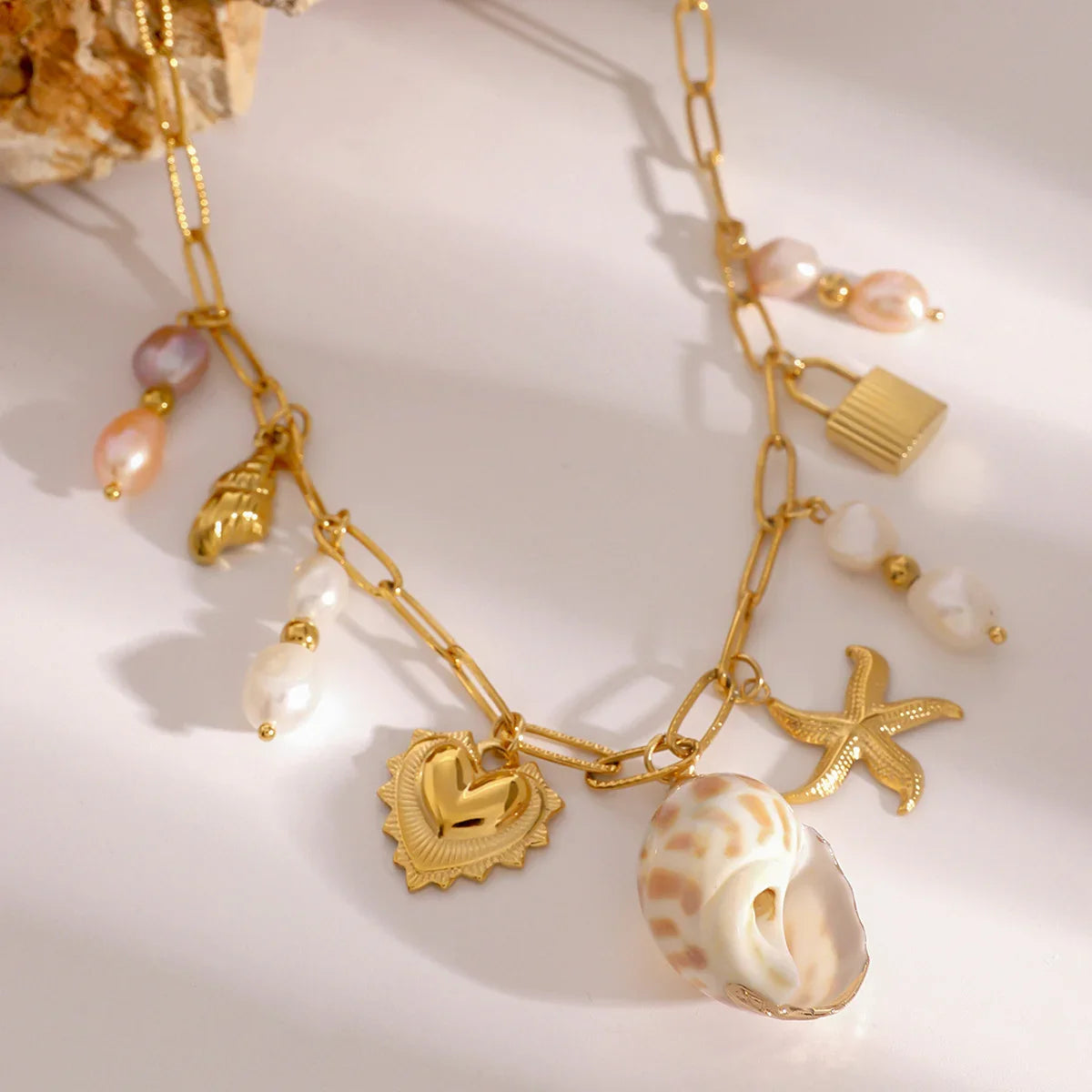 Artemis Freshwater Pearl Necklace