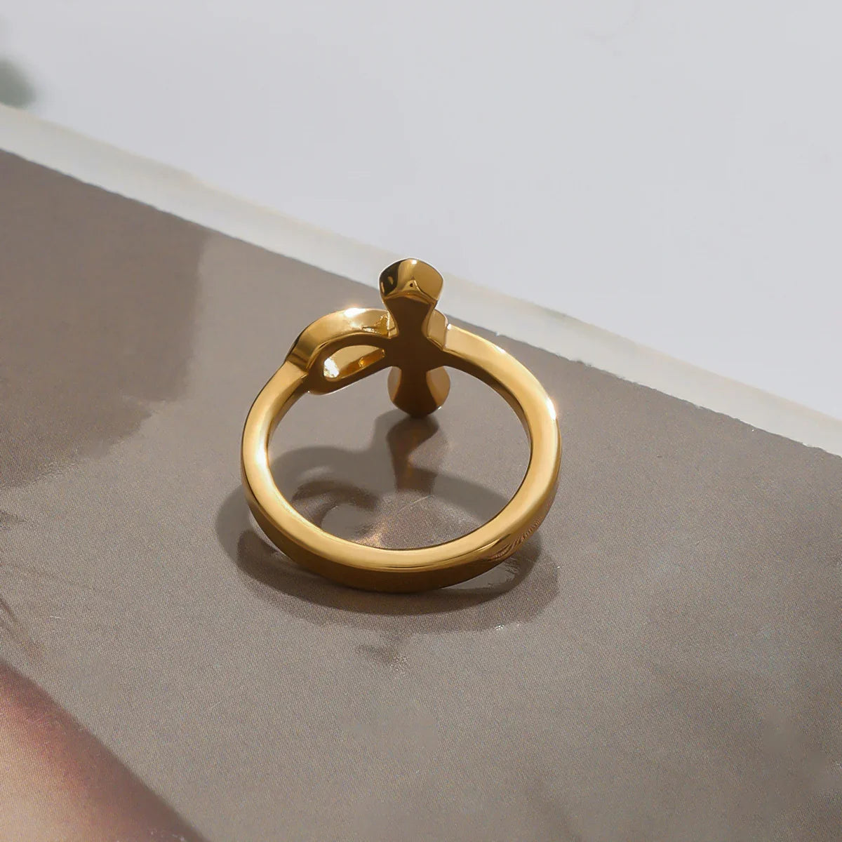 Athens Diamond Knot Gold Ring