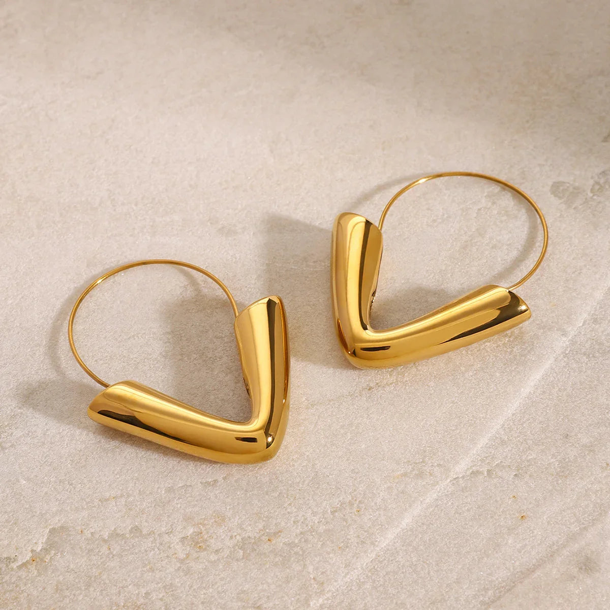 Flow Arrowhead Hoops