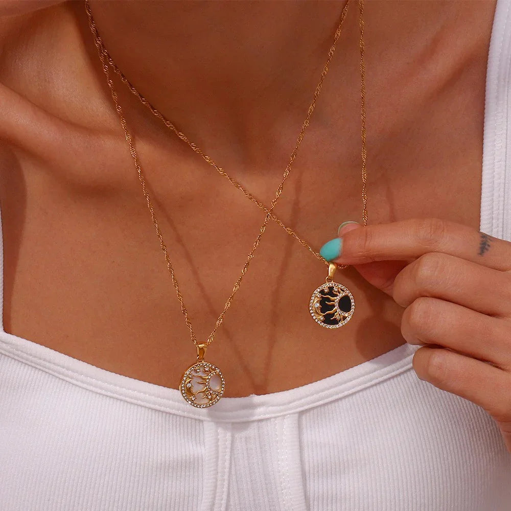 Nephthys Gold Necklace