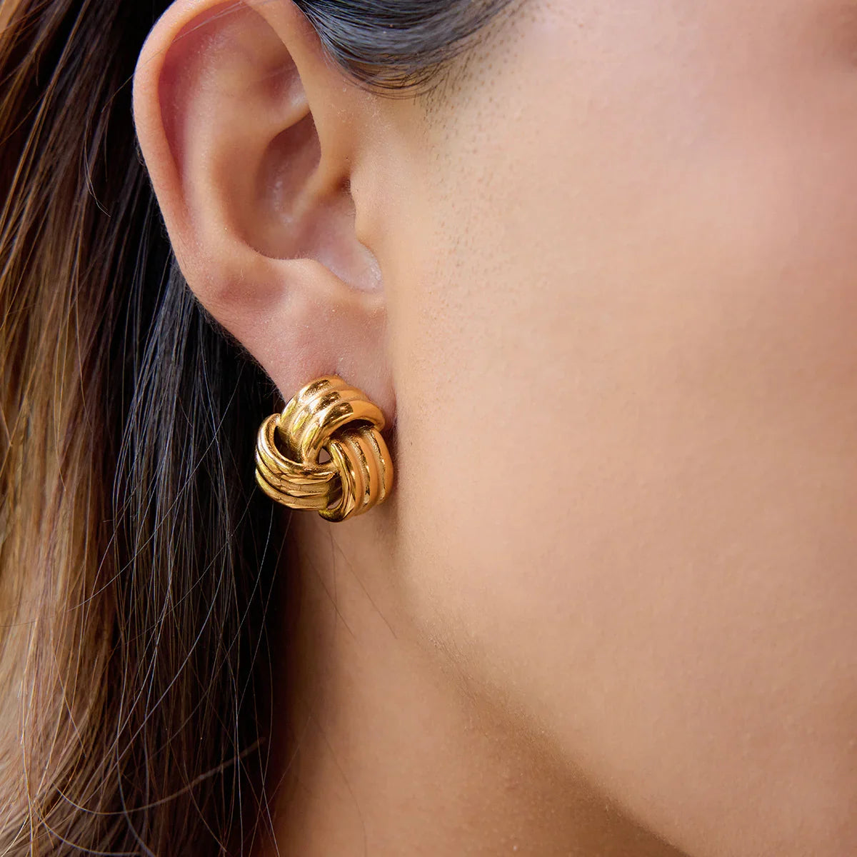 Seductive Chunky Gold Knot Earrings