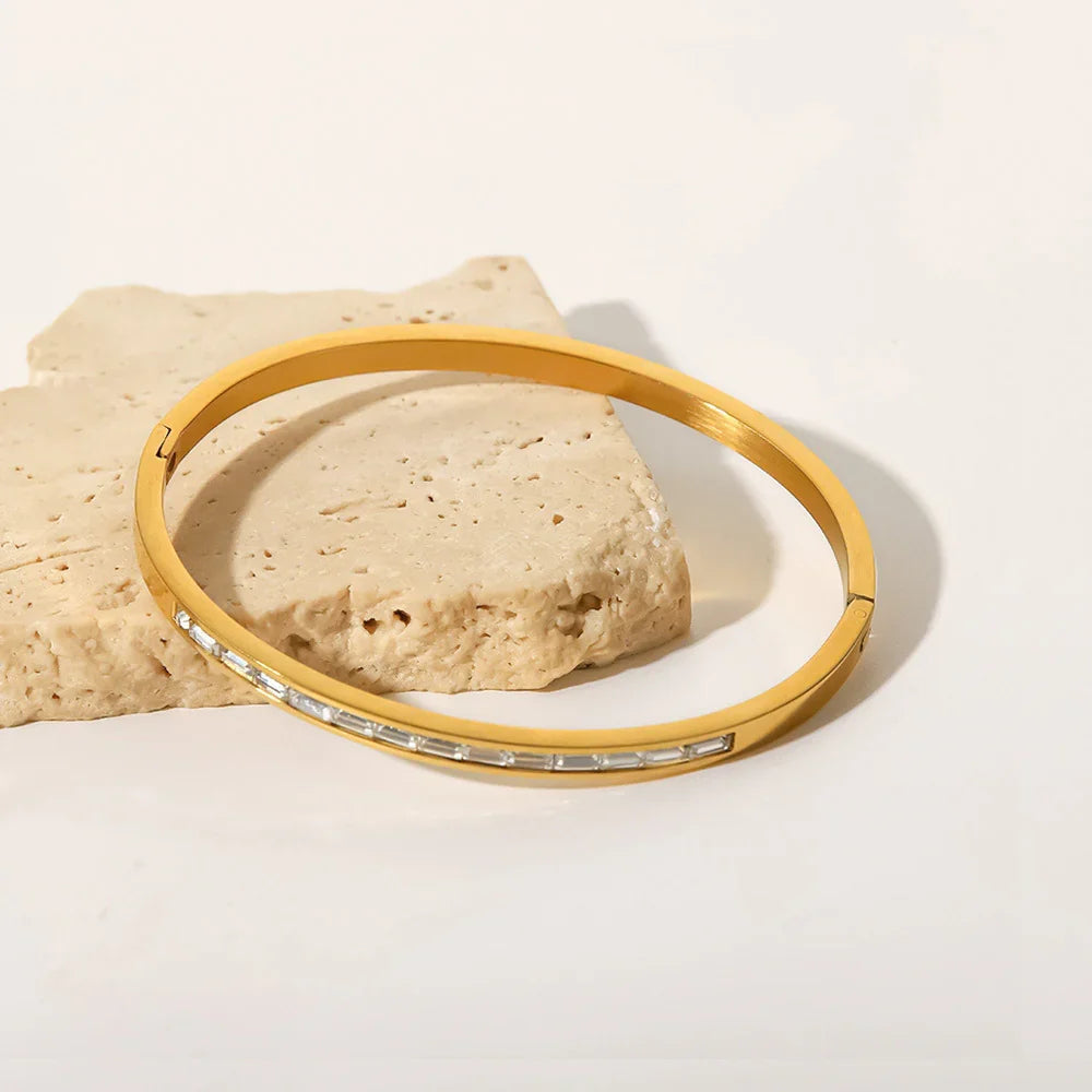 Clara Gold Diamond Bangle