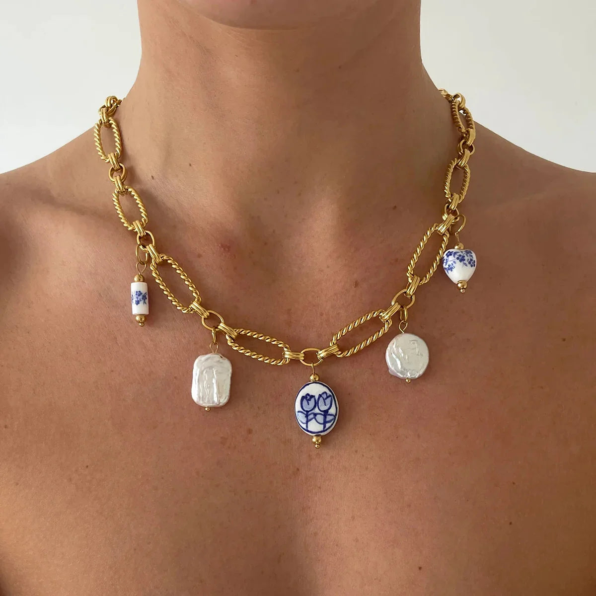 Themis Freshwater Pearl Necklace
