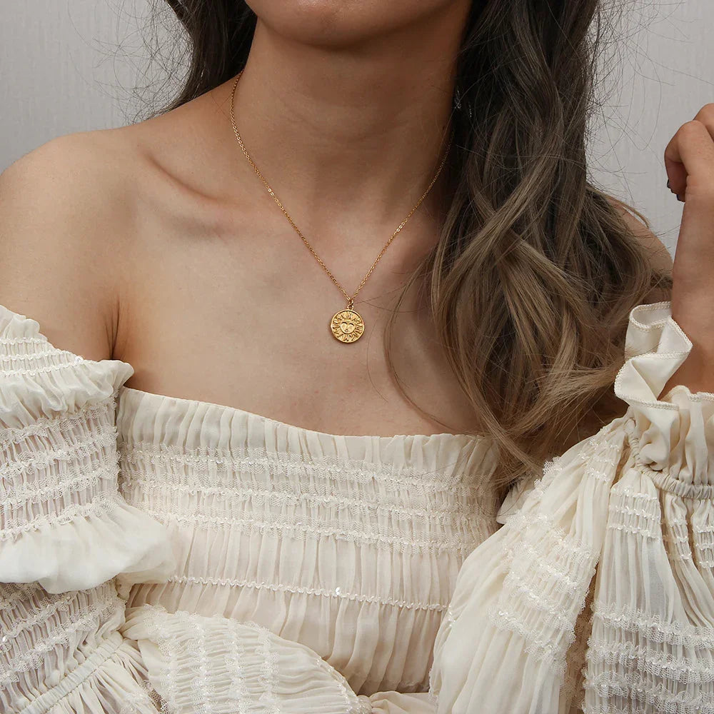 Eos Gold Necklace