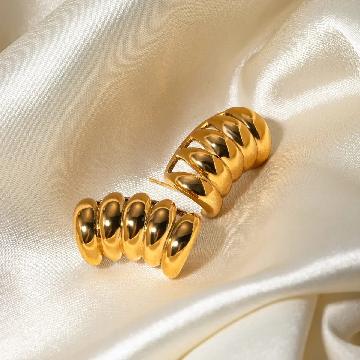 Connection Gold Earrings