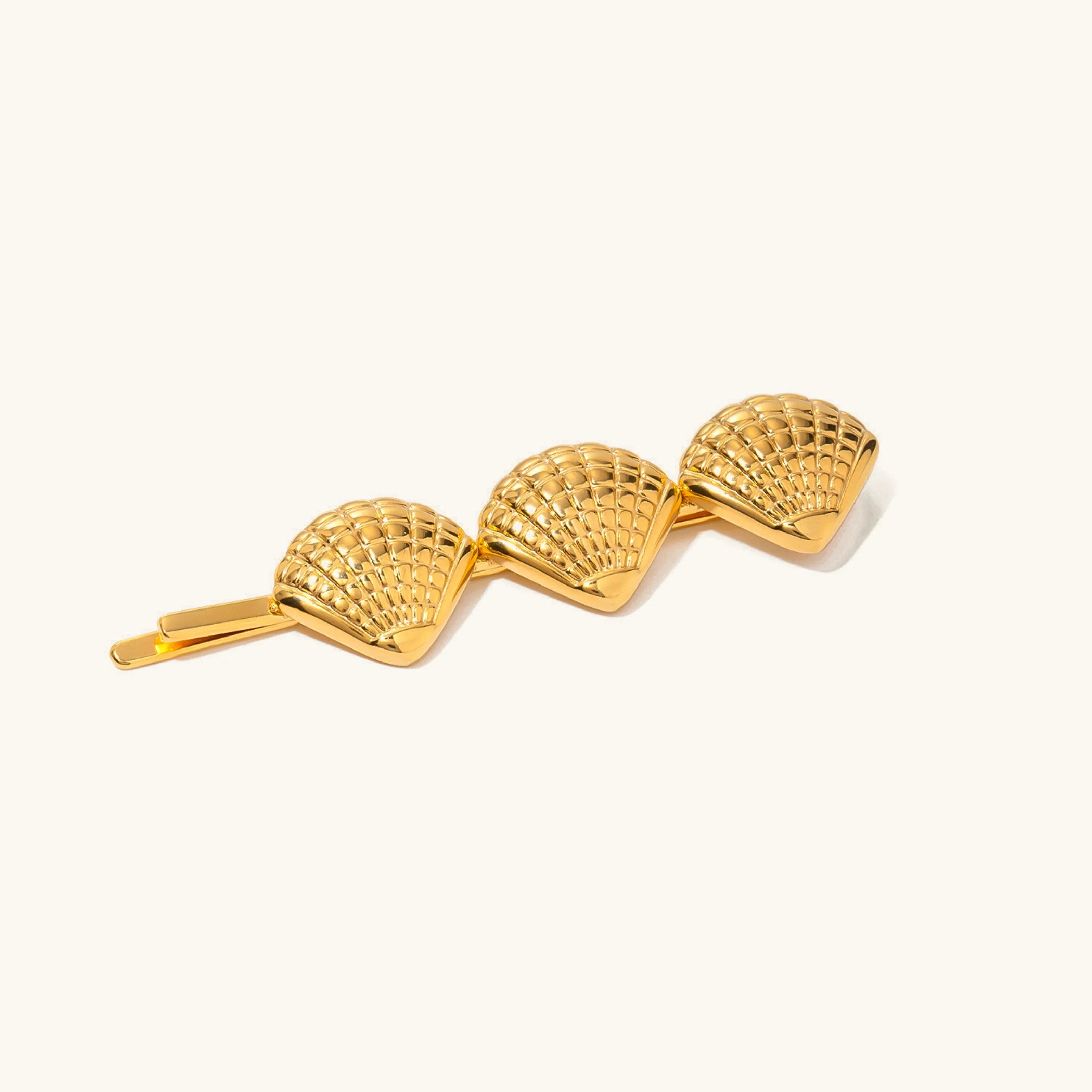 Poppy Seashells Gold French Pin